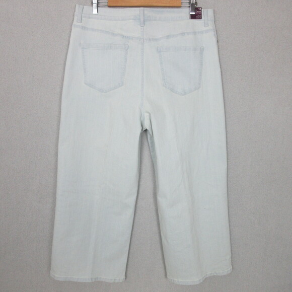 Gloria Vanderbilt Womens Wide Leg Crop Jeans 18 Light Blue 5 Pocket Denim Casual - Picture 3 of 14